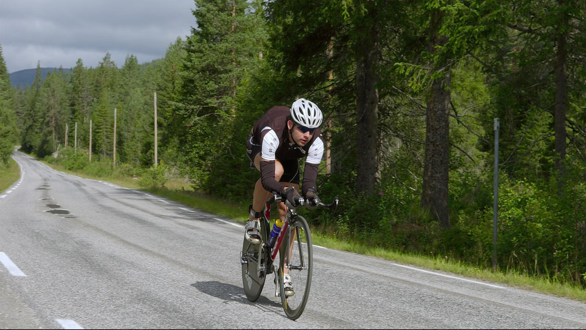 奥运周期关键战之夜,戈贝尔进攻端无人可挡,法国巨塔的统治时刻