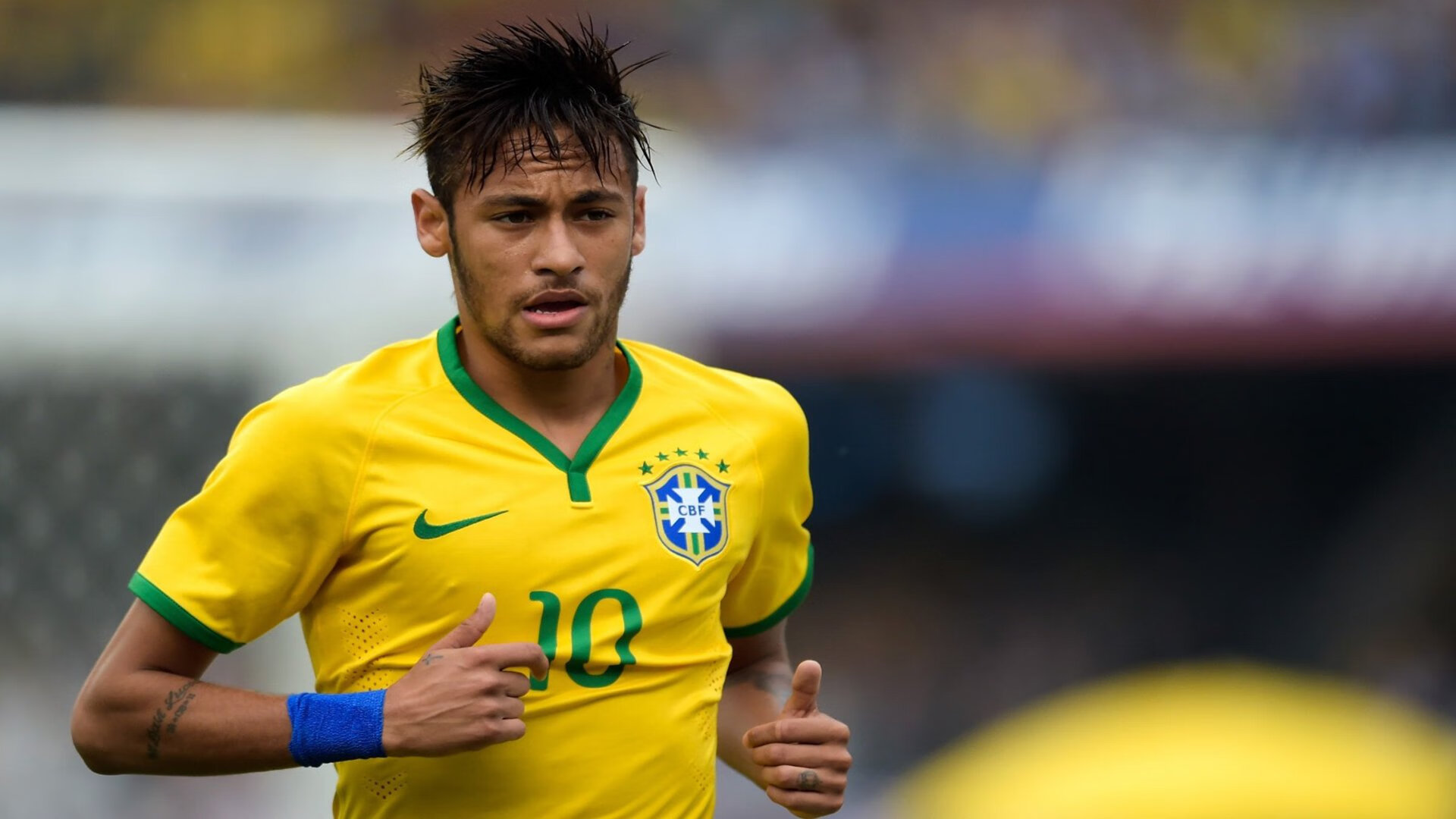 哈兰德爆发引领战术革命,皇家社会打穿那不勒斯背后的现代足球密码