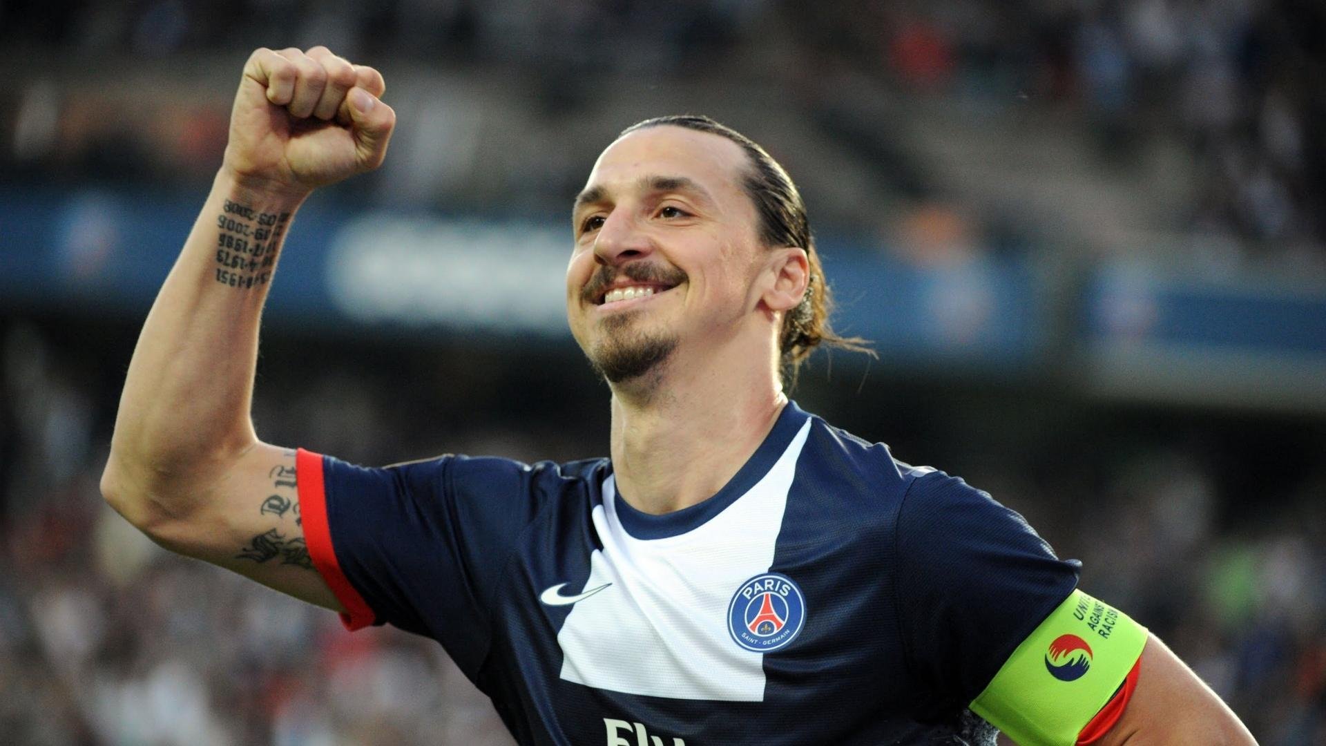 新王登基,姆巴佩统治全场,比利时式全面压制如何让巴萨陷入困境